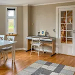 3 Bedroom Cozy In Semesterbostad