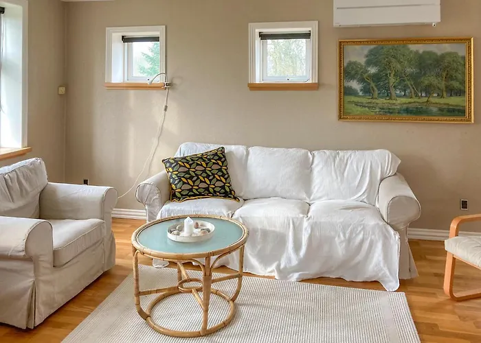 3 Bedroom Cozy In * Havndal