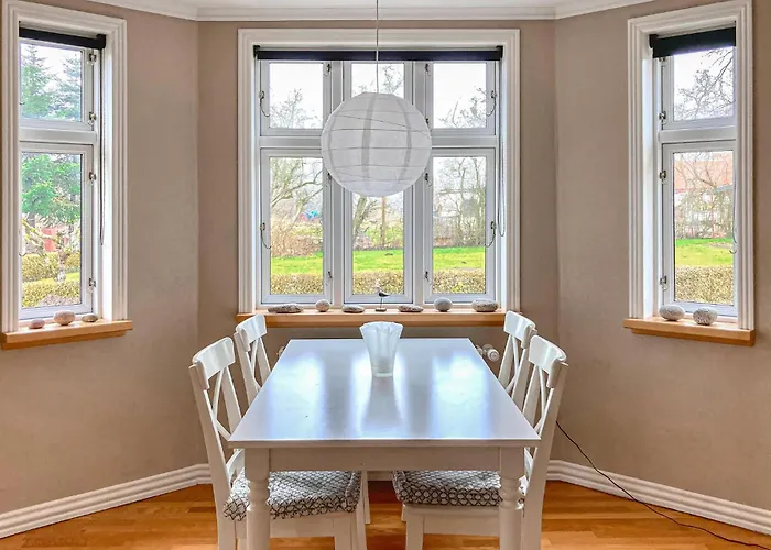 3 Bedroom Cozy In Casa vacanze Havndal