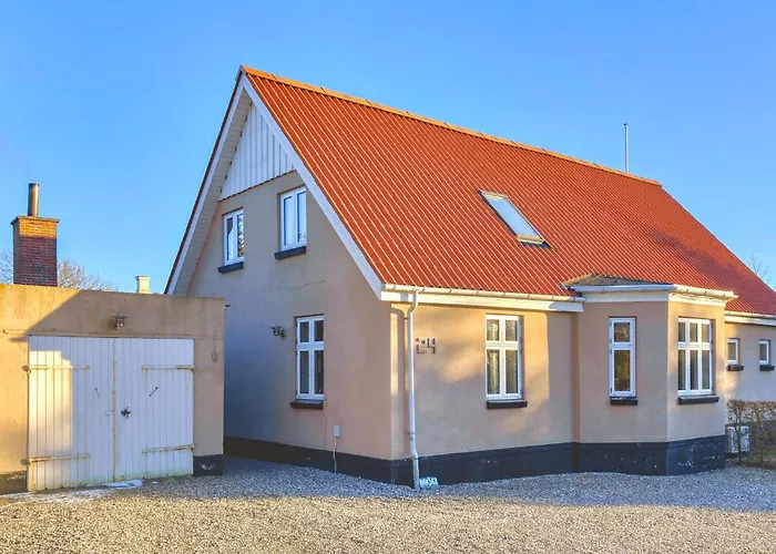 3 Bedroom Cozy In Casa vacanze