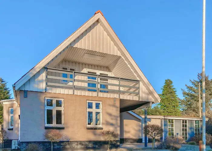 3 Bedroom Cozy In * Havndal